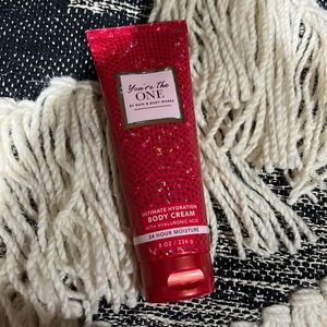 Bath & body works You’re the one body cream